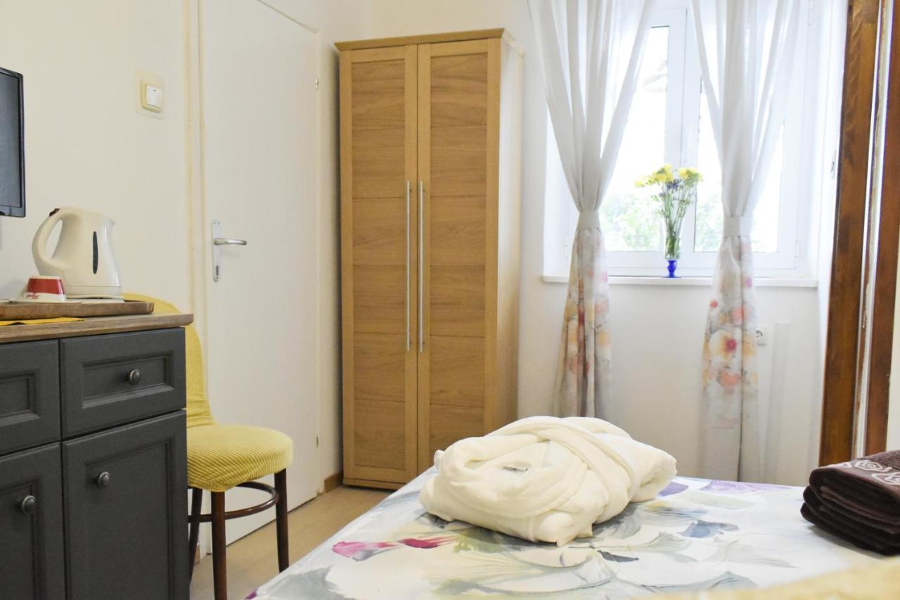 Rooms Monika Ντουμπρόβνικ Εξωτερικό φωτογραφία