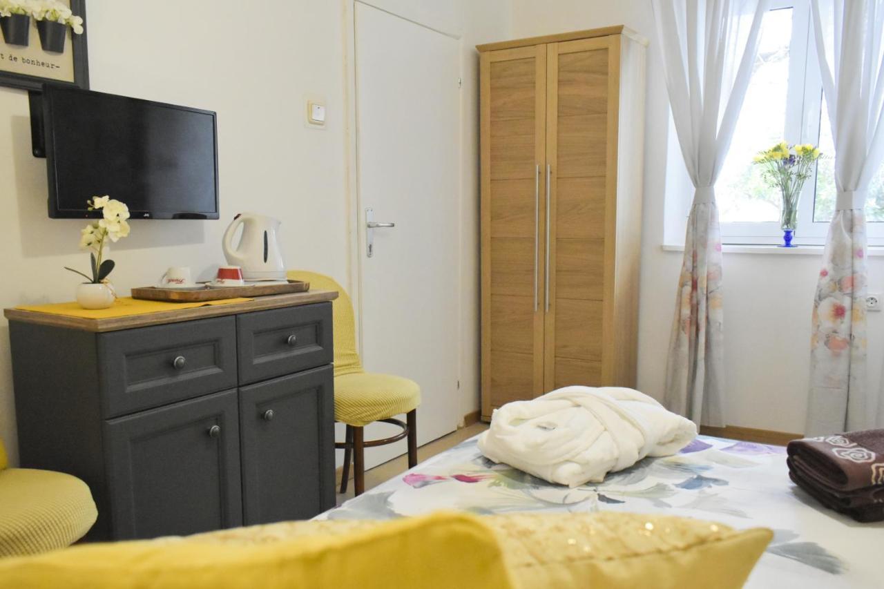 Rooms Monika Ντουμπρόβνικ Εξωτερικό φωτογραφία