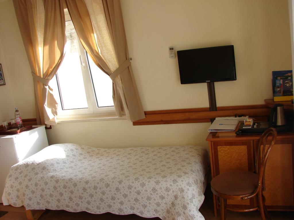 Rooms Monika Ντουμπρόβνικ Εξωτερικό φωτογραφία